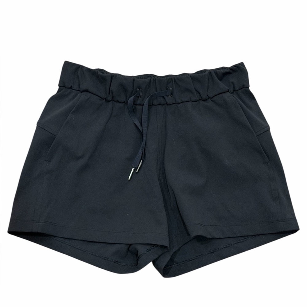 Lululemon Women’s 4 Black On the Fly Shorts P1